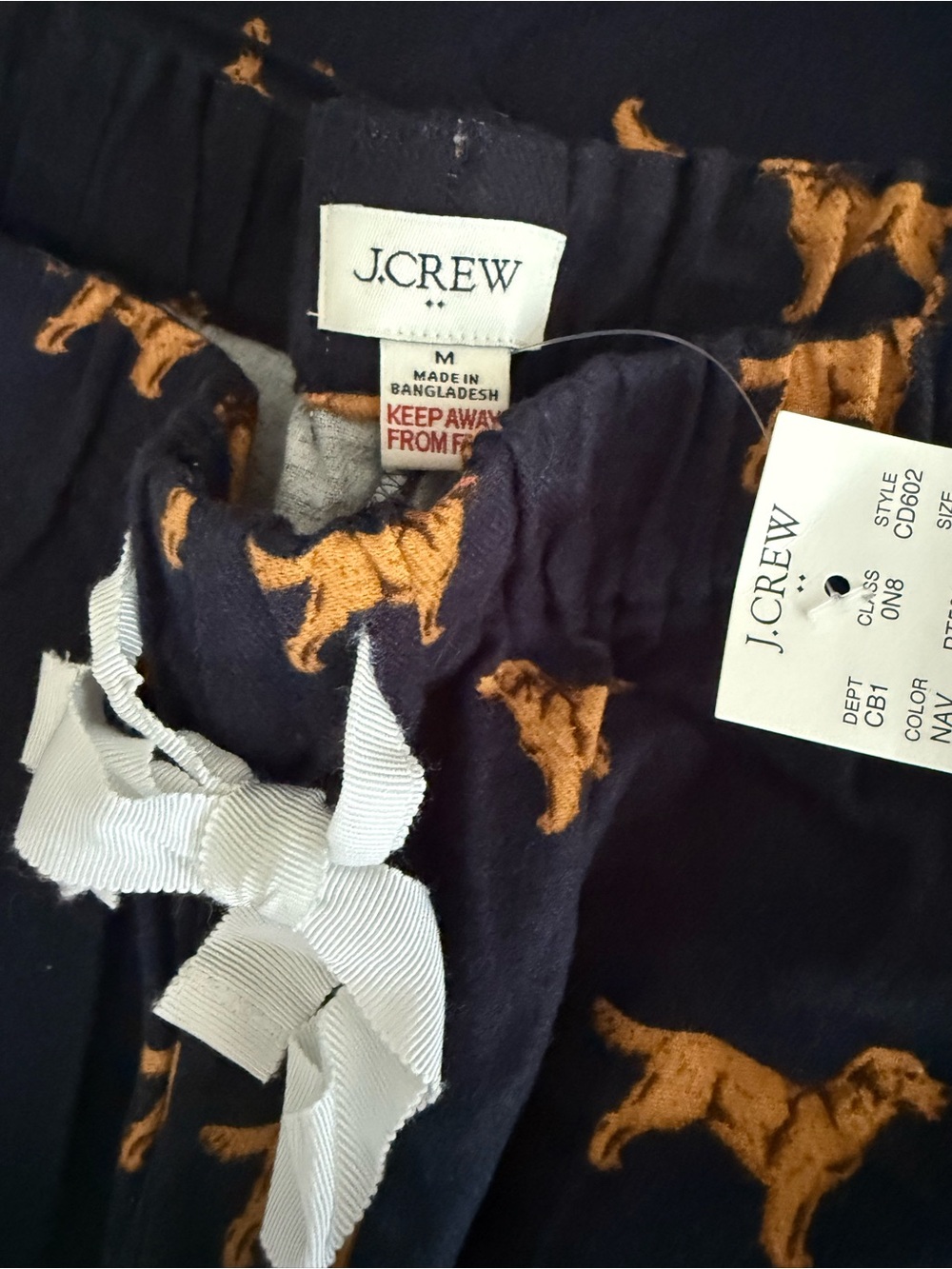 J. Crew Factory Women’s Holiday Lights Sleep Retriever Dog 2PC Pajama set Med - Picture 5 of 7